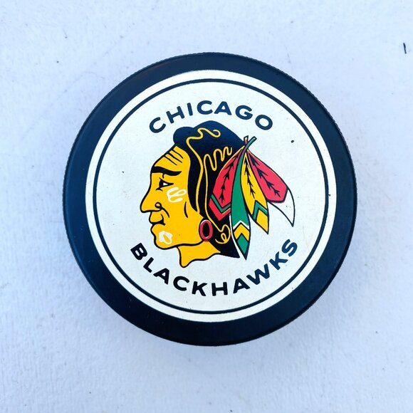 Vintage Chicago Blackhawks NHL Official Game Hockey Puck by General Tire - Picture 1 of 4